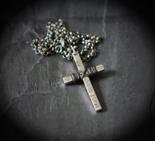 Distressed Solid Sterling Silver 925 Rustic Oxidised Cross Crucifix Pendant with Matching 22" inch Necklace Chain