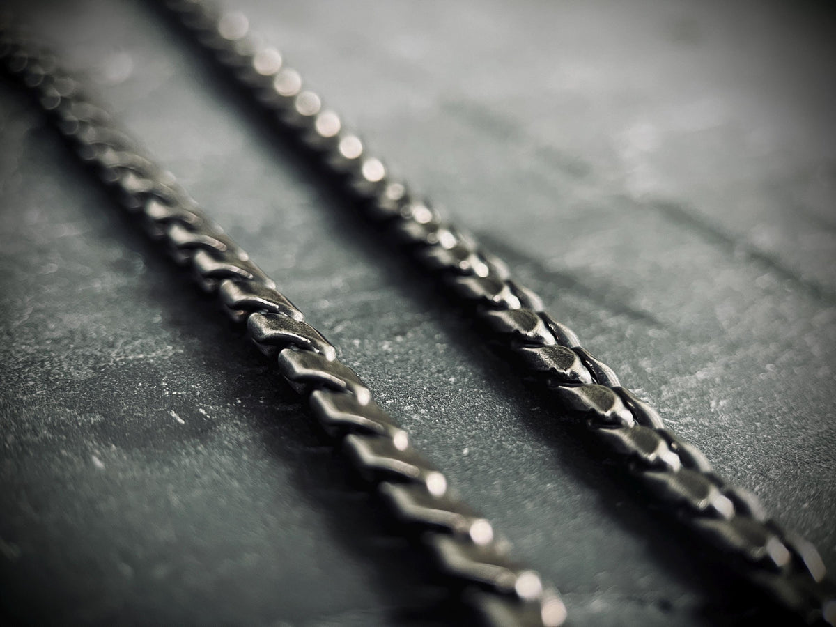 Oxidised Simple Stainless Steel Matte Silver Thick Chunky Heavy Wheat Chain Necklace - Mens / Style / Minimalist - 60cm