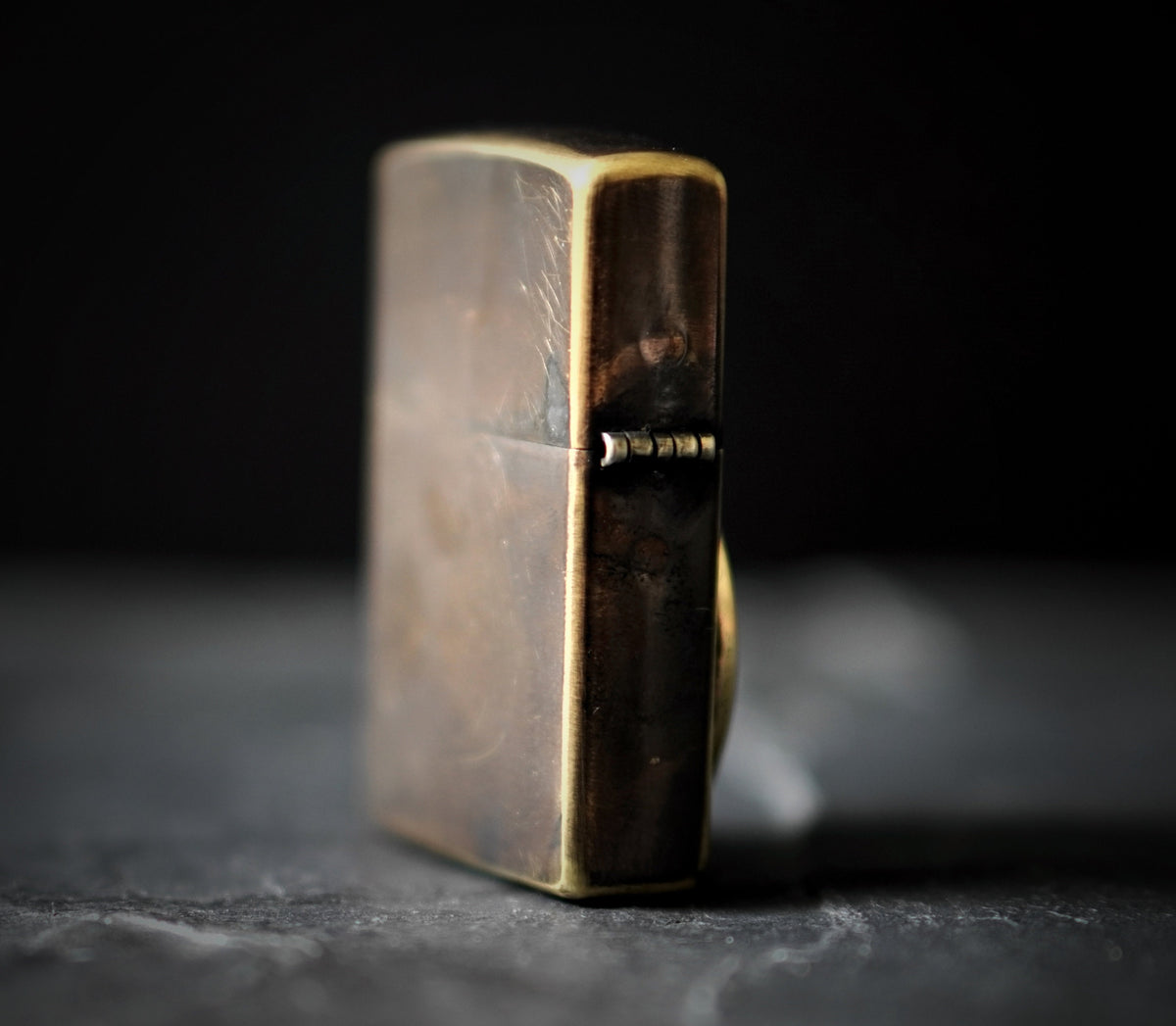 Customised Distressed & Oxidised Vintage Patina Style Solid Aged Brass Metal Zippo Lighter with Diamond Coin Badge Emblem / EDC