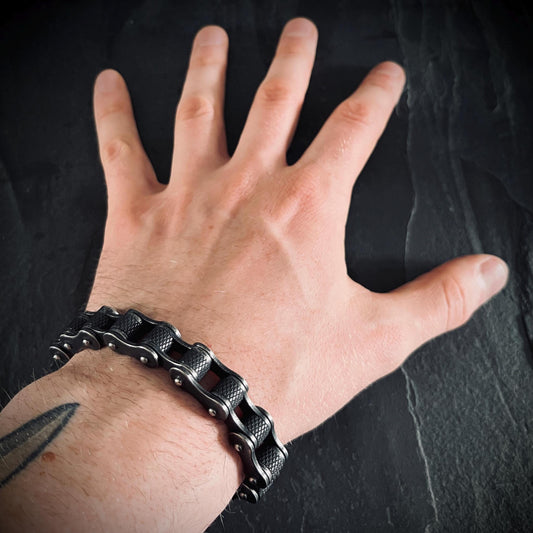 Distressed Rustic Blackened Stainless Steel 1cm Thick Chunky Classic Bike Chain Bracelet