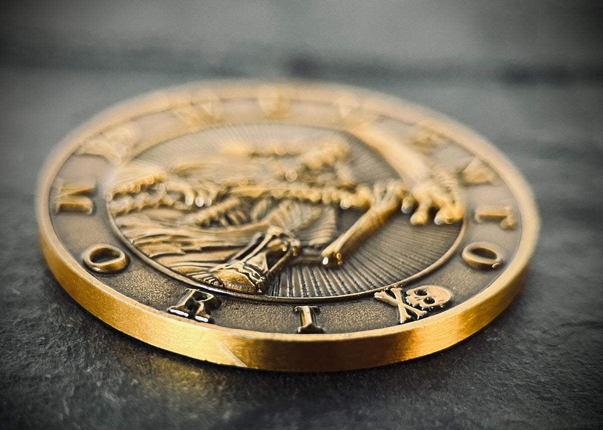 Lucky Ornate Carpe Diem Memento Mori Double Sided Skull Coin | Pocket Accessory | Anxiety Relief | Fidget | Everyday Carry | Stoic