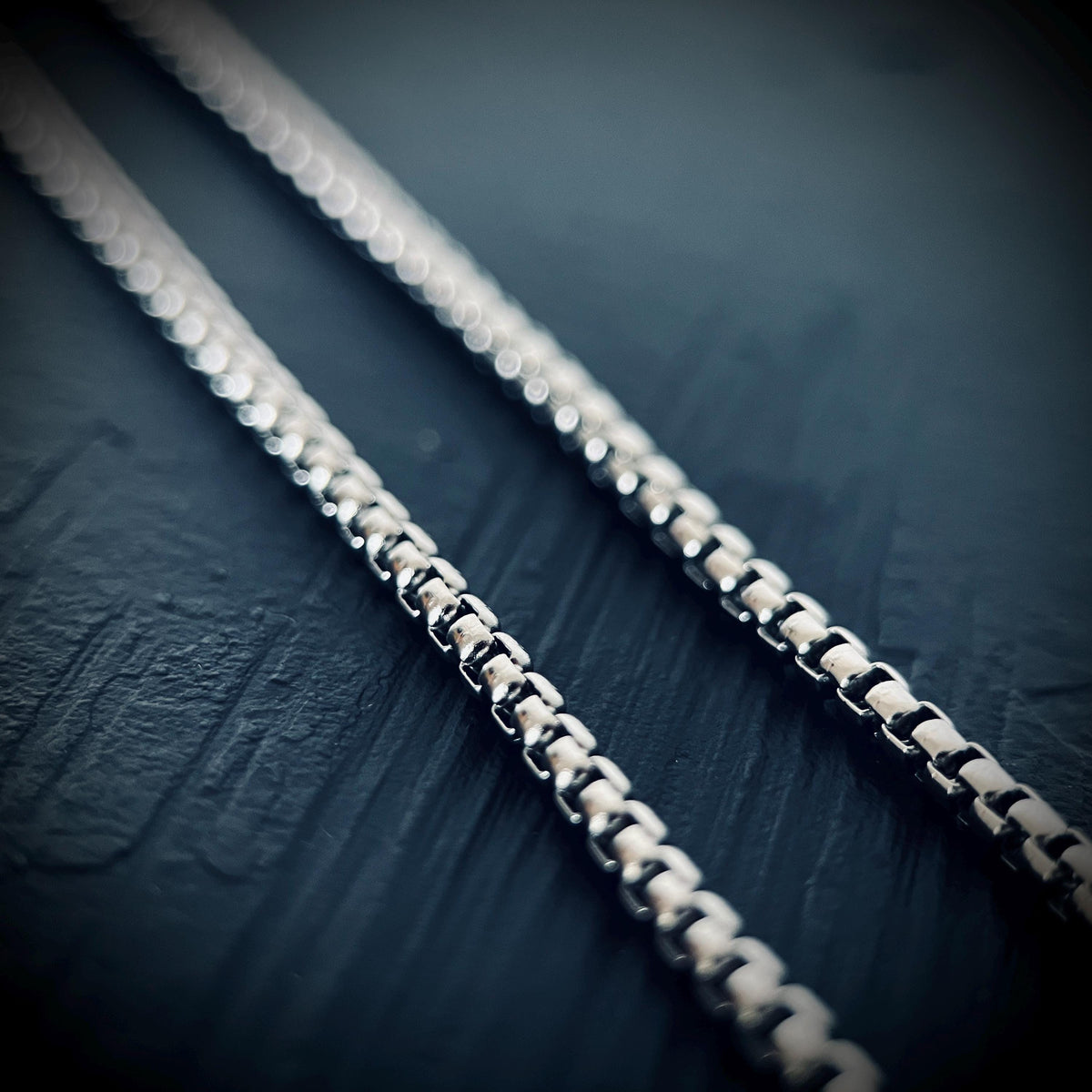 Minimalist Silver Stainless Steel Slim Chunky Box Chain Necklace - Classic Style for Pendants - 60cm