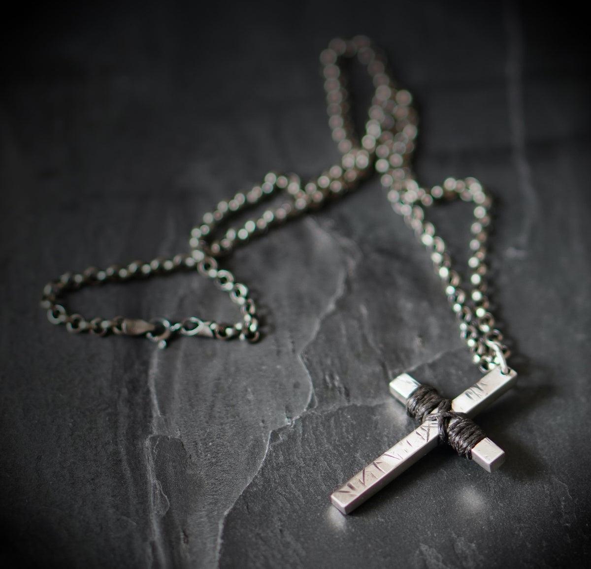 Distressed Solid Sterling Silver 925 Rustic Oxidised Cross Crucifix Pendant with Matching 22" inch Necklace Chain