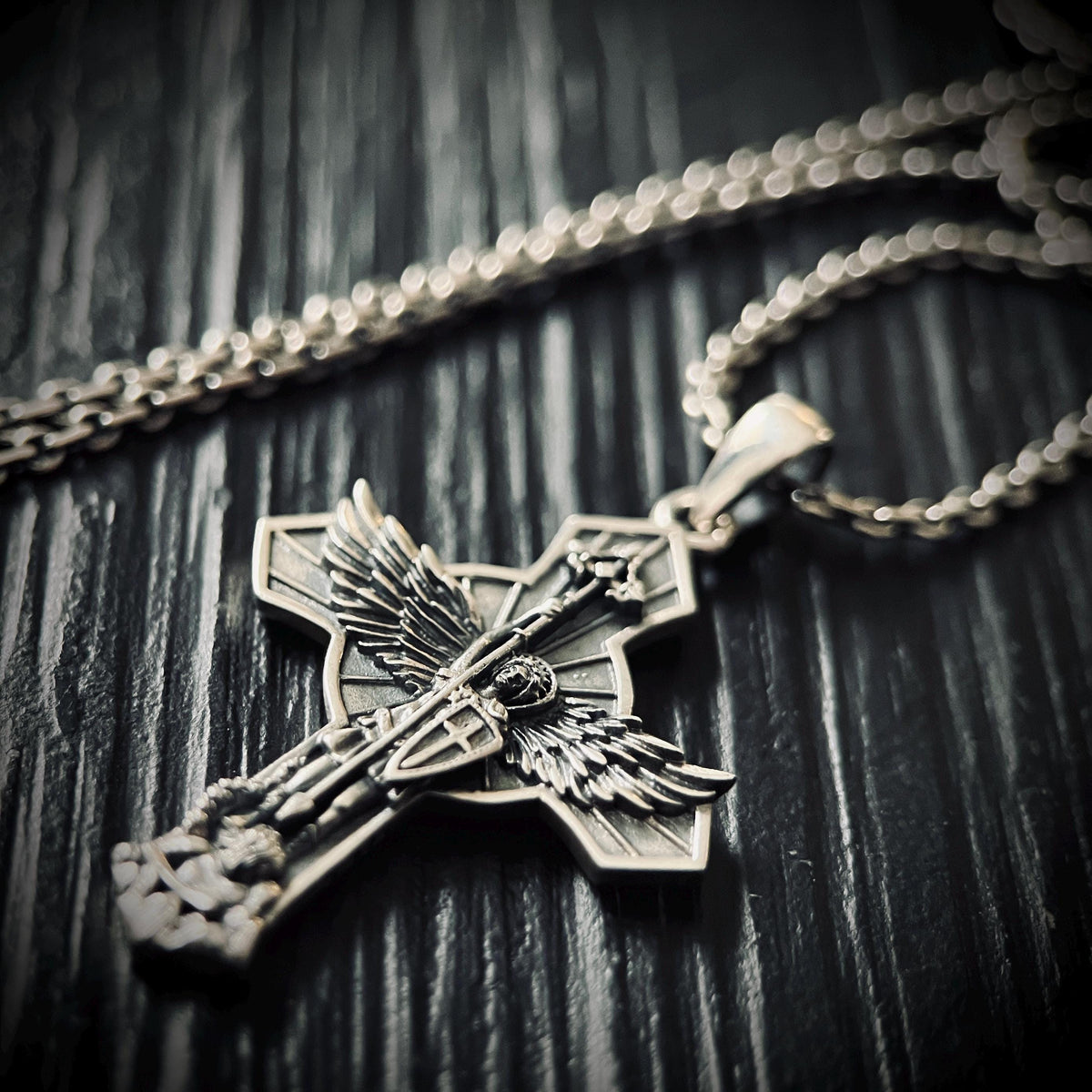 925 Solid Sterling Silver Engraved Rustic Archangel Michael Pendant & Cable Chain Necklace