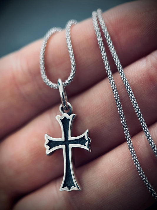 925 Solid Sterling Silver Small Dainty Crucifix Cross Pendant & Popcorn Chain Necklace