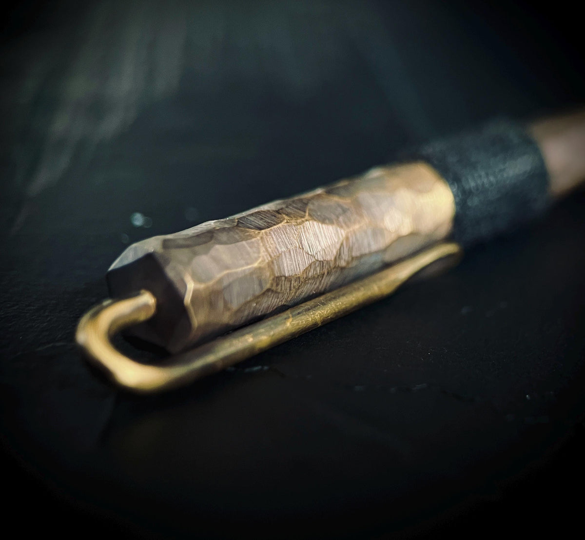 Hammered Distressed Honeycomb Pattern Ballpoint Brass Pen with Grip and Shirt Clip / Accessory / Writer / Notebook / Notes / EDC