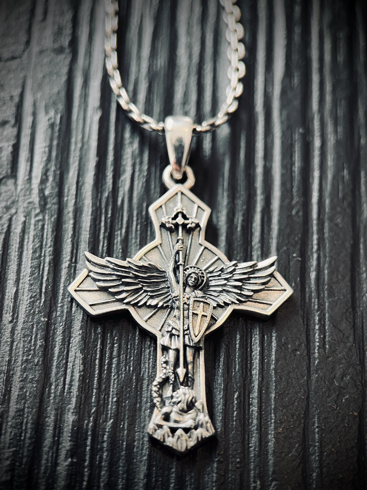 925 Solid Sterling Silver Engraved Rustic Archangel Michael Pendant & Cable Chain Necklace