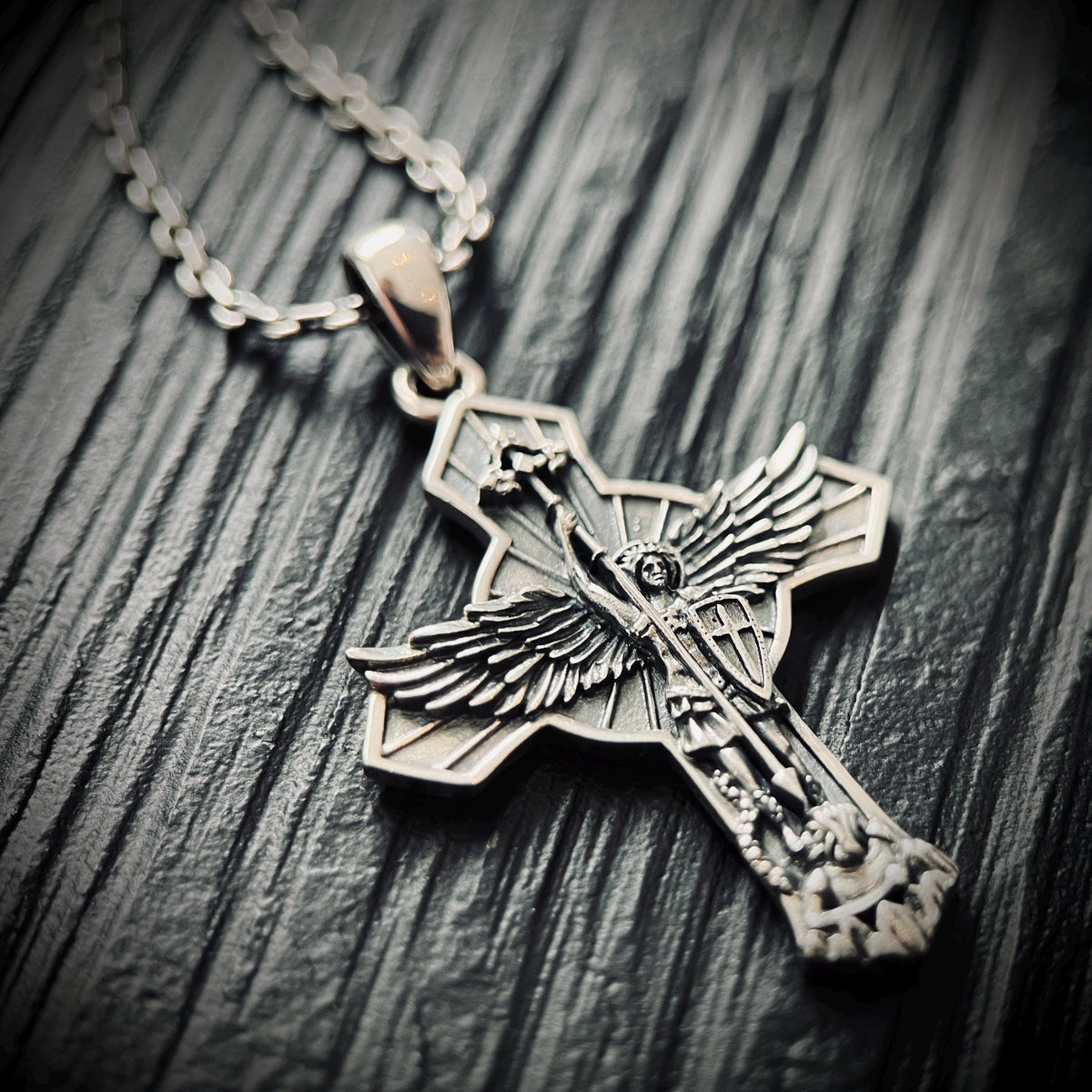 925 Solid Sterling Silver Engraved Rustic Archangel Michael Pendant & Cable Chain Necklace