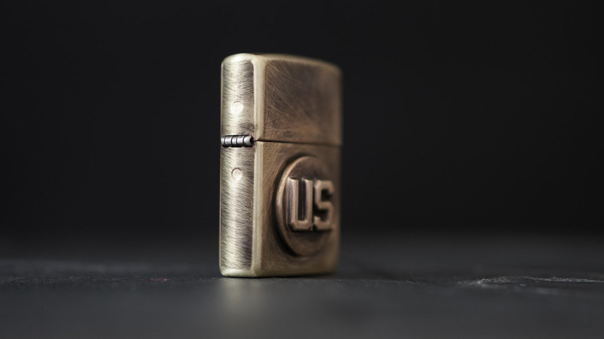 Customised Distressed & Oxidised Vintage Patina Style Solid Aged Brass Metal Zippo Lighter with U.S. Army Badge Emblem / EDC