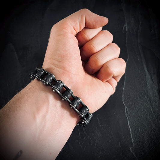 Distressed Rustic Blackened Stainless Steel 1cm Thick Chunky Classic Bike Chain Bracelet