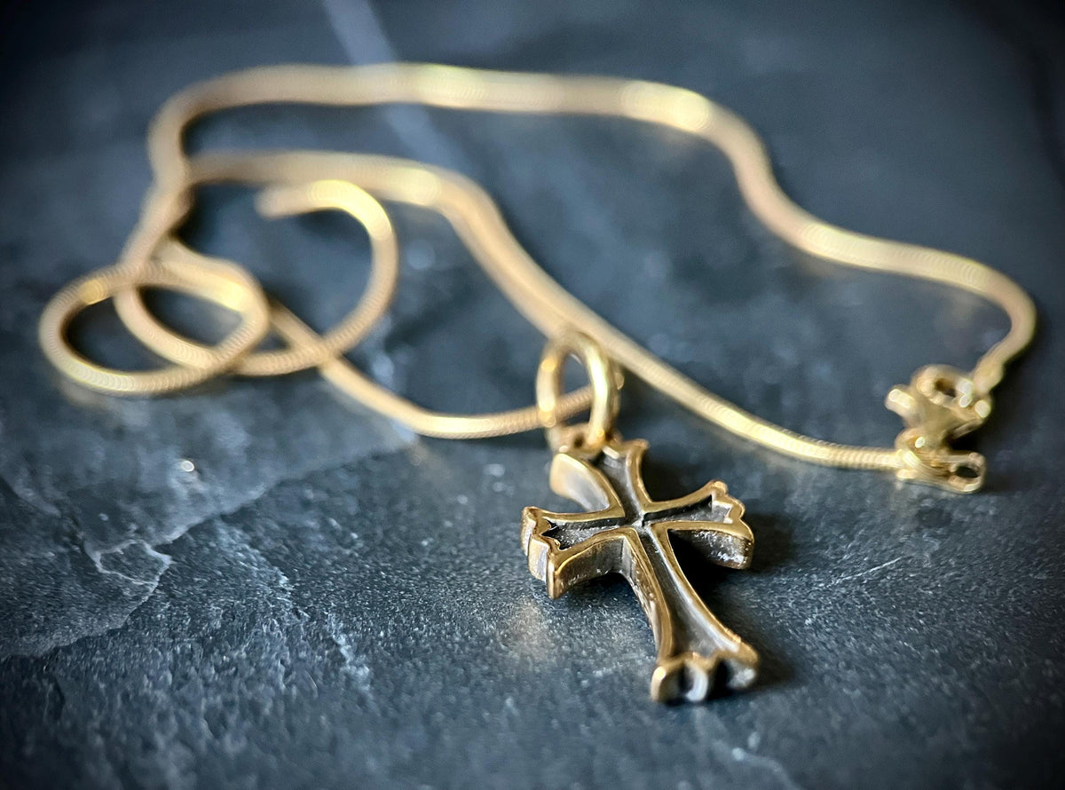 24ct Gold Handmade Small Crucifix Cross Pendant & Matching Necklace with Presentation Gift Box
