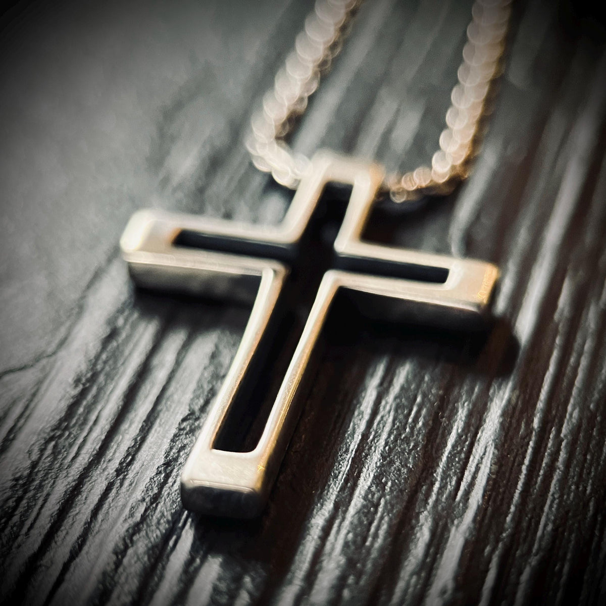 Small Minimalist Rustic Oxidised Distressed Silver Cross Crucifix Pendant & 50cm Cable Necklace Chain