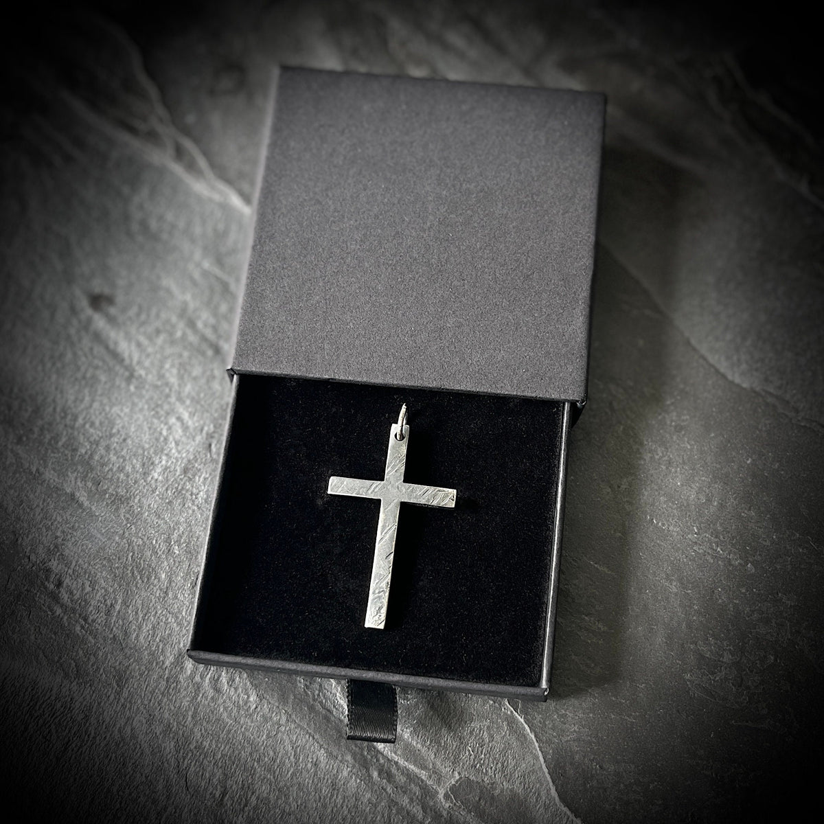 Distressed Handmade 925 Solid Sterling Silver Simple Minimalist Plain Cross Crucifix Pendant