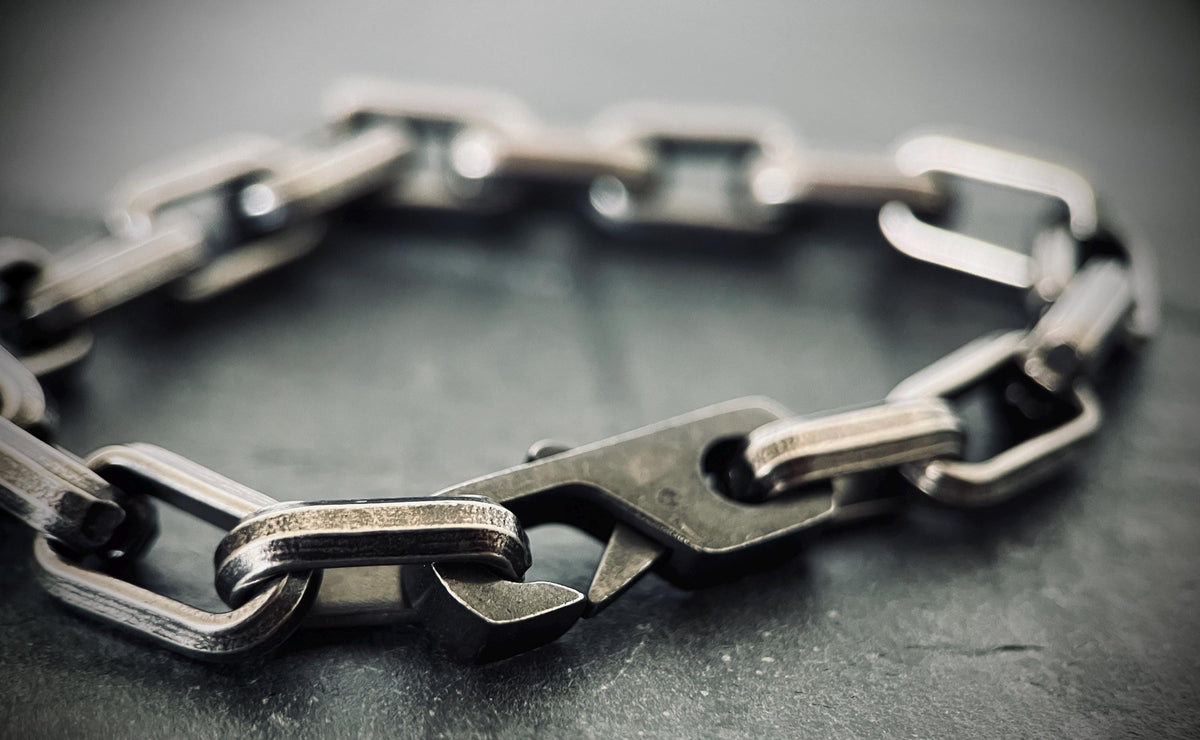 Rustic Oxidised Stainless Steel Matte Blackened Silver Thick Chunky Heavy Cable Link Chain Bracelet