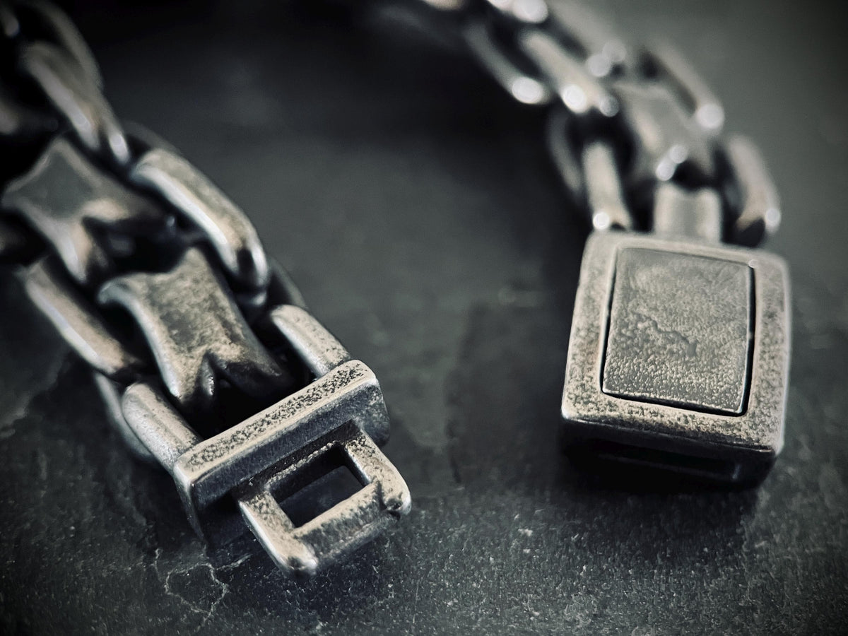 Mens Chunky Blackened Stainless Steel Chain Bracelet: Heavy Duty Oxidized Finish