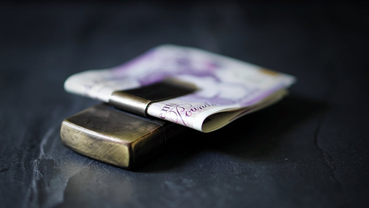 Customised Distressed Oxidised Style Vintage Worn Solid Brushed Brass Metal Zippo Lighter & Money Clip Wallet Accessory / EDC