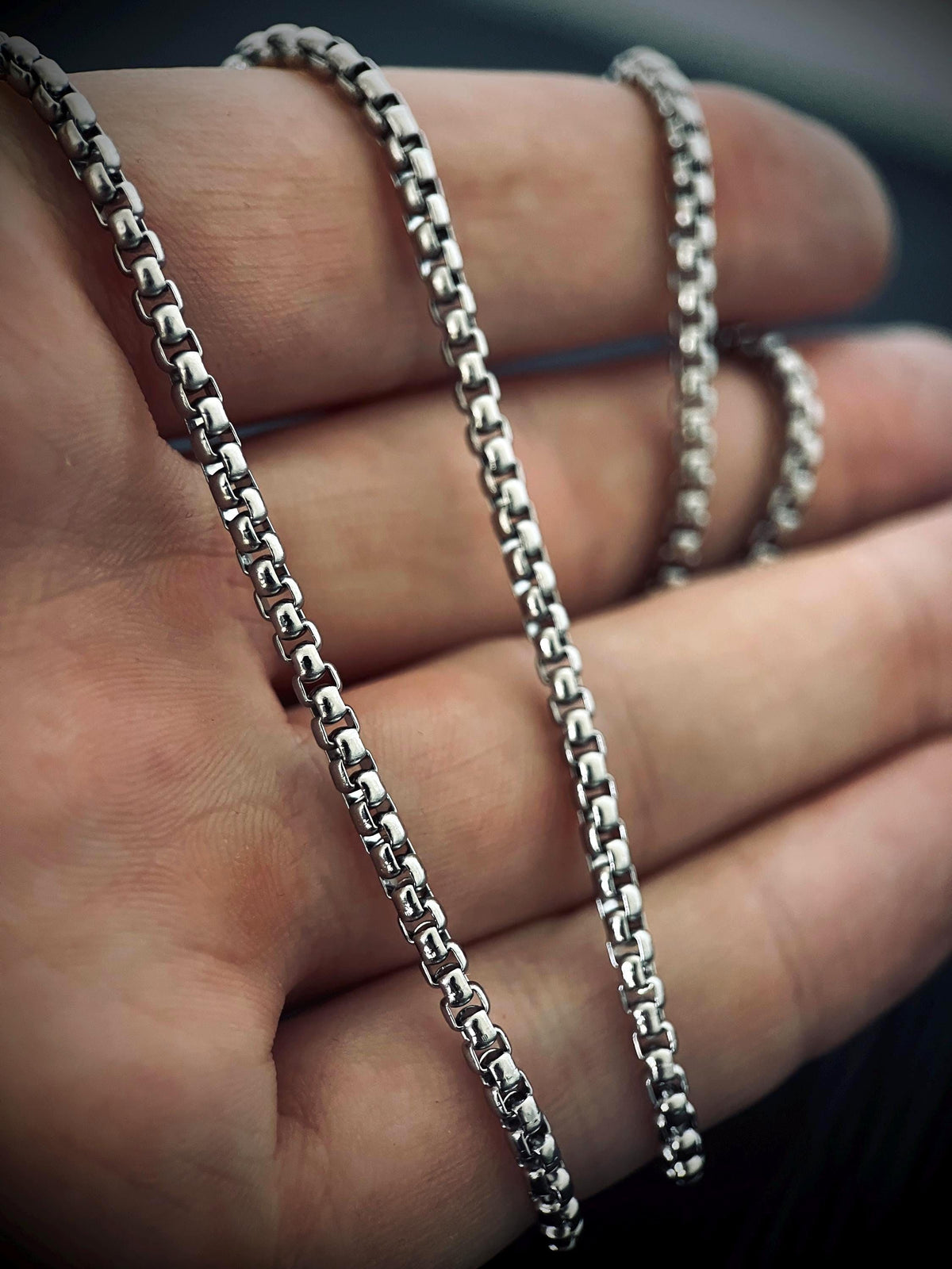 Minimalist Silver Stainless Steel Slim Chunky Box Chain Necklace - Classic Style for Pendants - 60cm