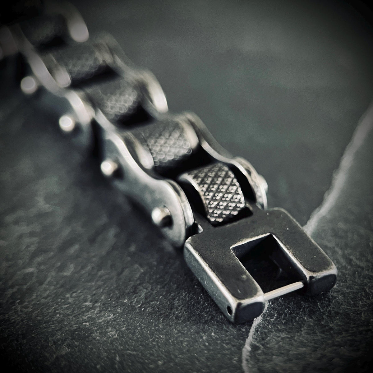 Distressed Rustic Blackened Stainless Steel 1cm Thick Chunky Classic Bike Chain Bracelet