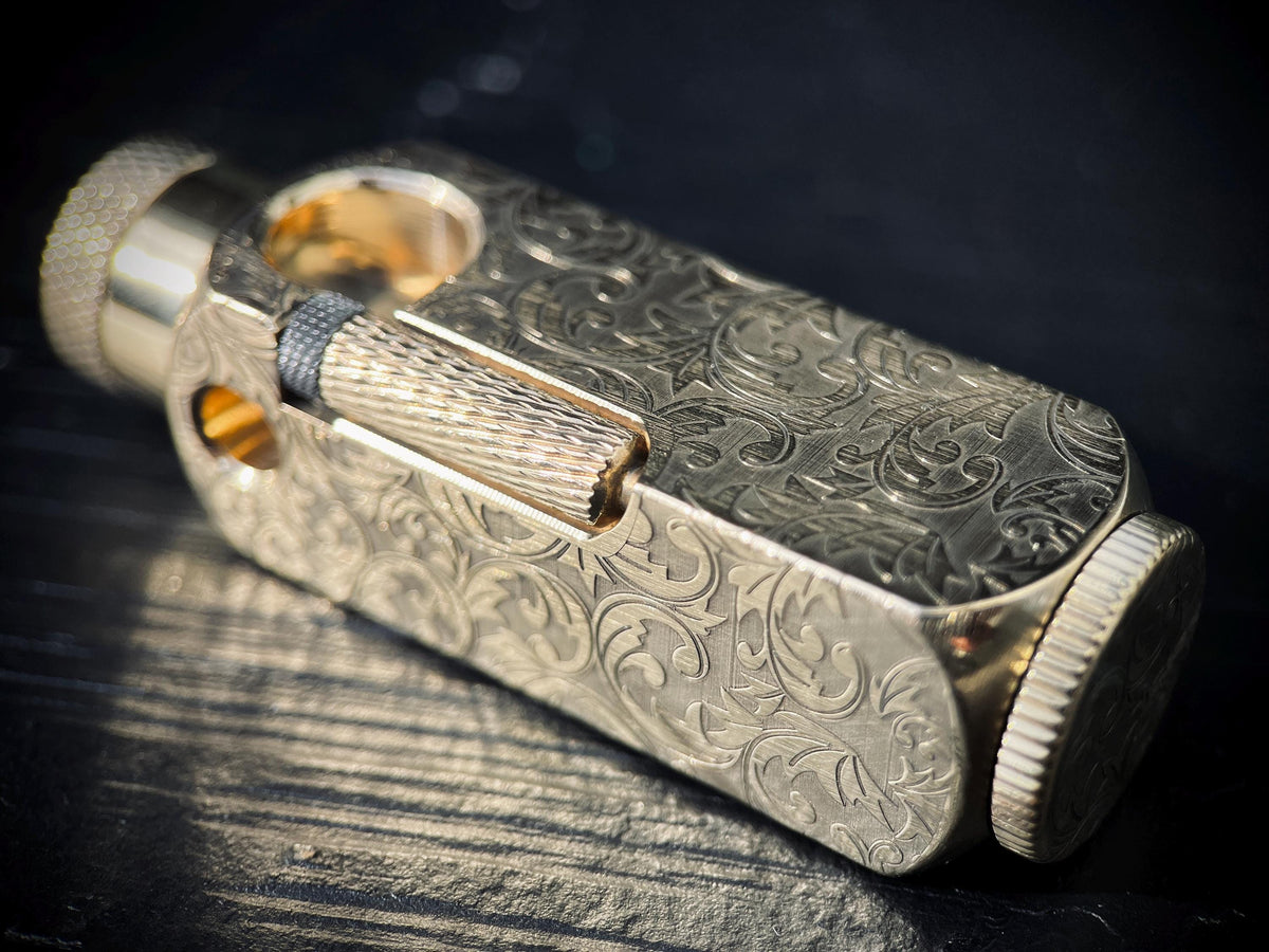 Ornate Engraved Limited Edition Heavy Duty Retro Vintage Style Smooth Solid Brass Gold Lighter