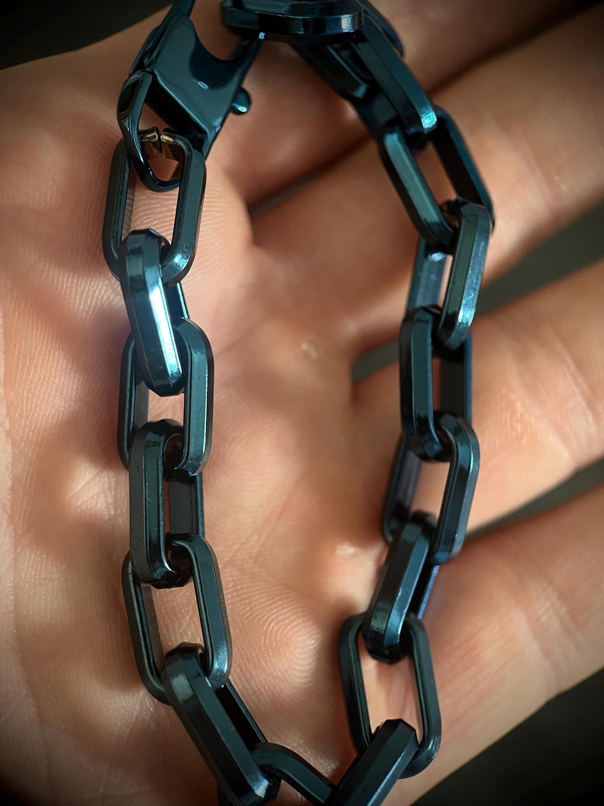 Simple Stainless Steel Teal Metallic Blue Thick Chunky Heavy Anchor Link Chain Bracelet - Mens / Unisex / Titanium / Minimalist