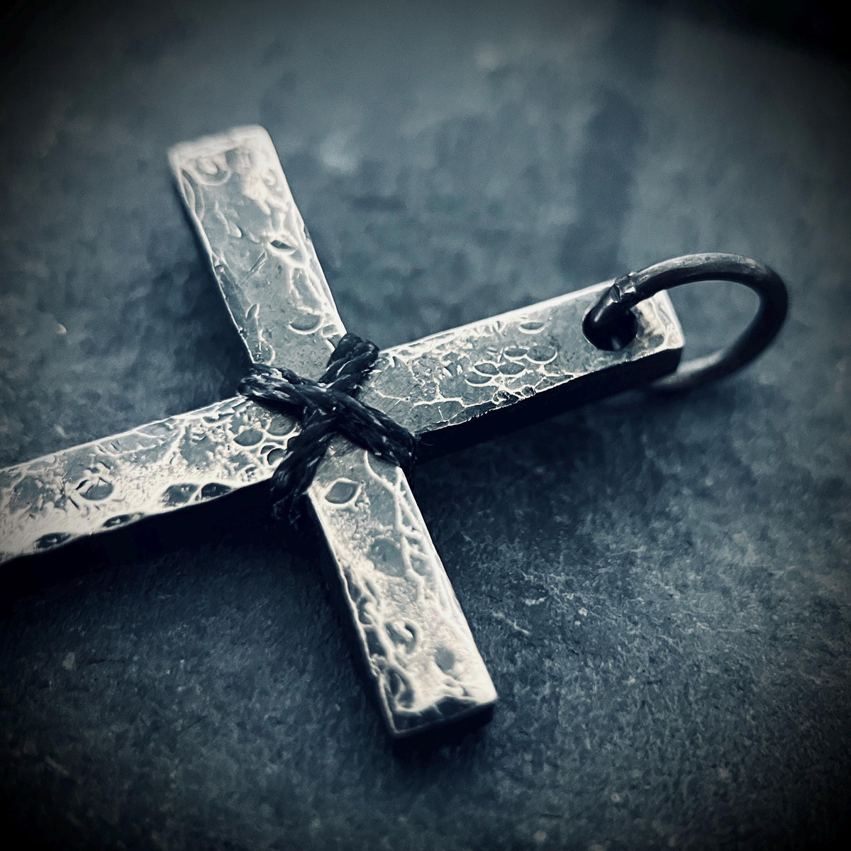 Rustic Hammered Textured 925 Sterling Silver Cross Crucifix Pendant: Distressed Oxidised Finish