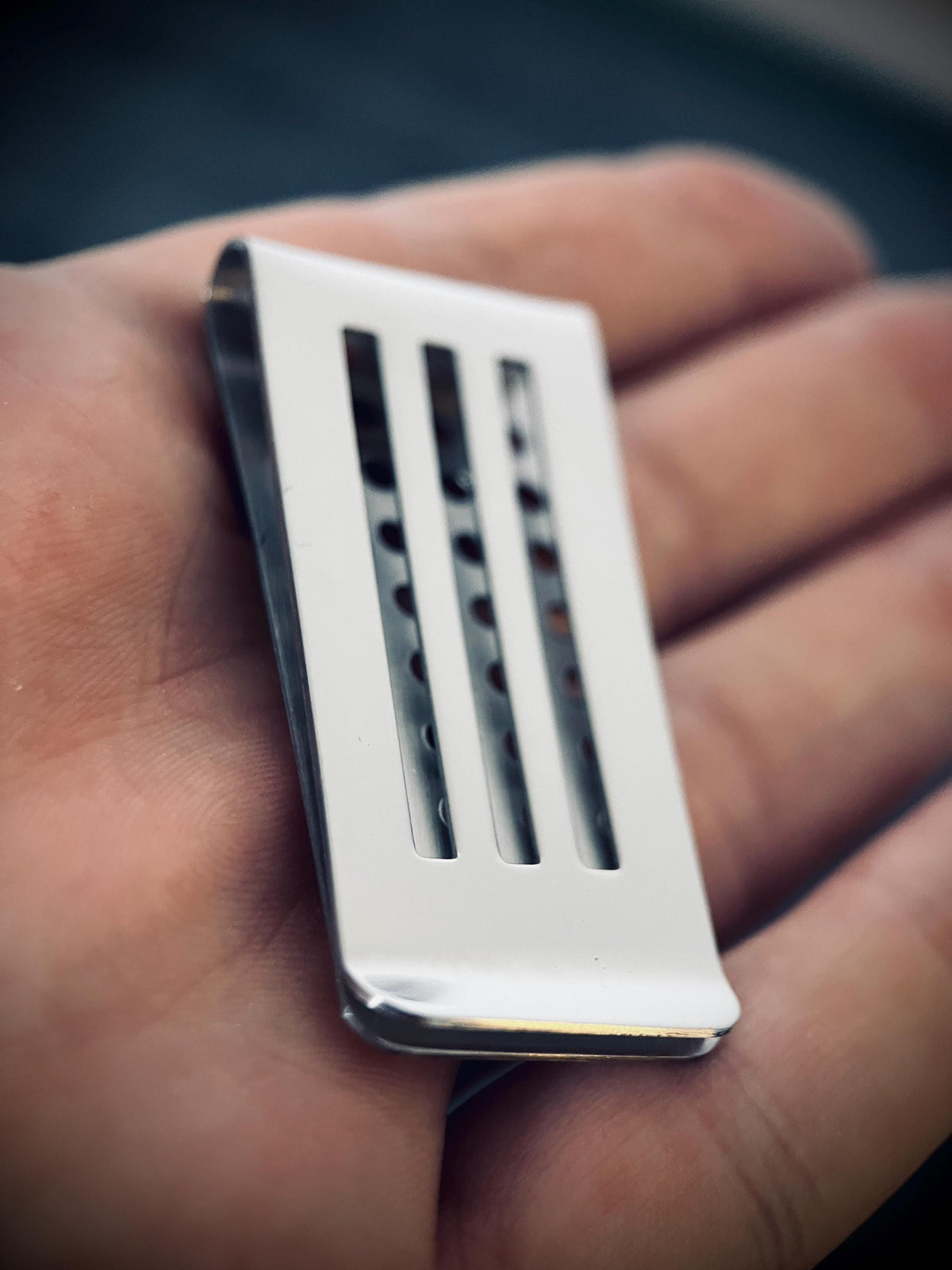 Stainless Steel Minimalist Silver Slim Large Capacity Money Clip Wallet Holder | Cash | Credit Card | Banknotes | EDC