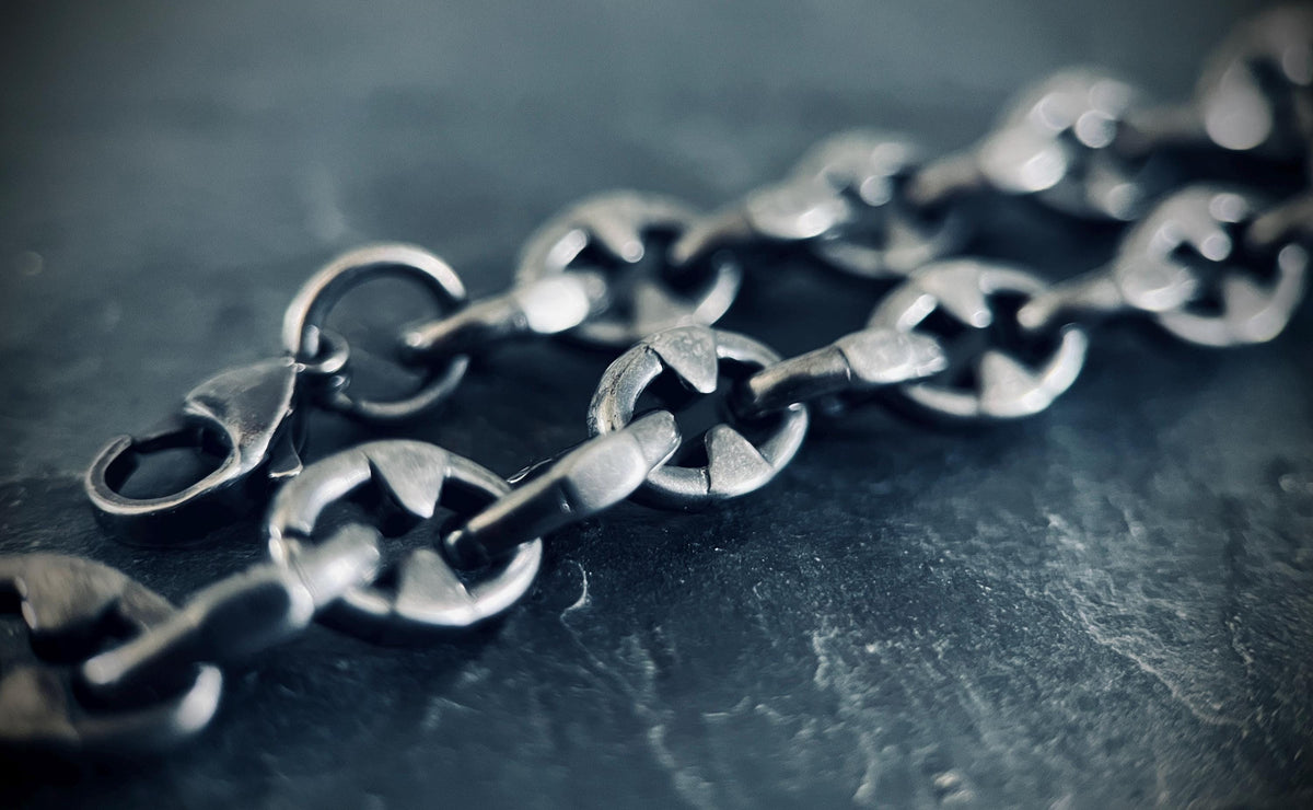 Rustic Chunky Distressed Blackened Stainless Steel Thorn Link Chain Bracelet