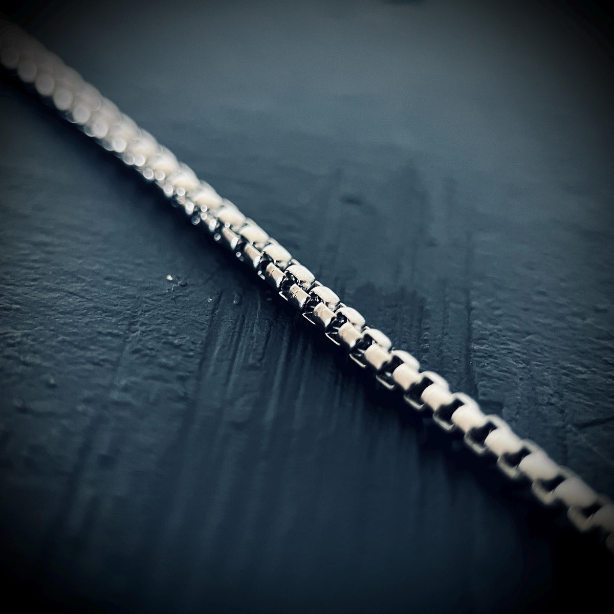Minimalist Silver Stainless Steel Slim Chunky Box Chain Necklace - Classic Style for Pendants - 60cm