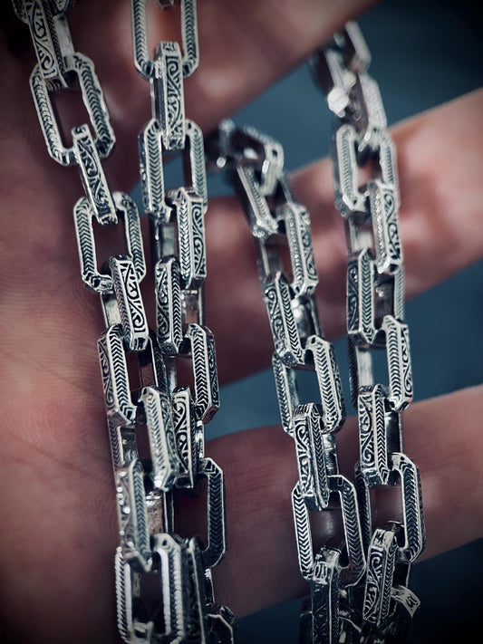 Oxidised Chrome Silver Plated Thick Chunky Heavy Steel Cable Link Boxy Chain Necklace with Engraved Ornate Pattern  - Mens / Style - 22"