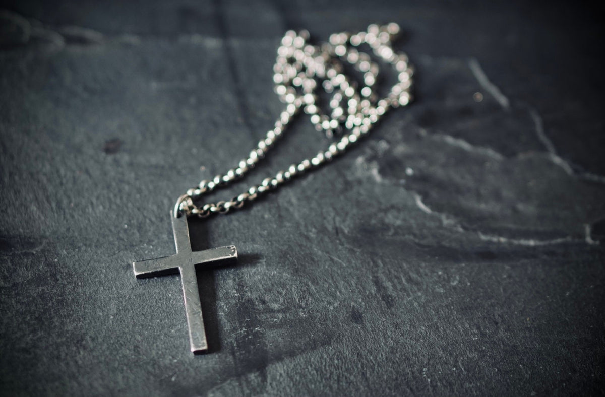 Rustic Oxidised Distressed 925 Sterling Silver Cross Pendant & 24" Rolo Chain Necklace