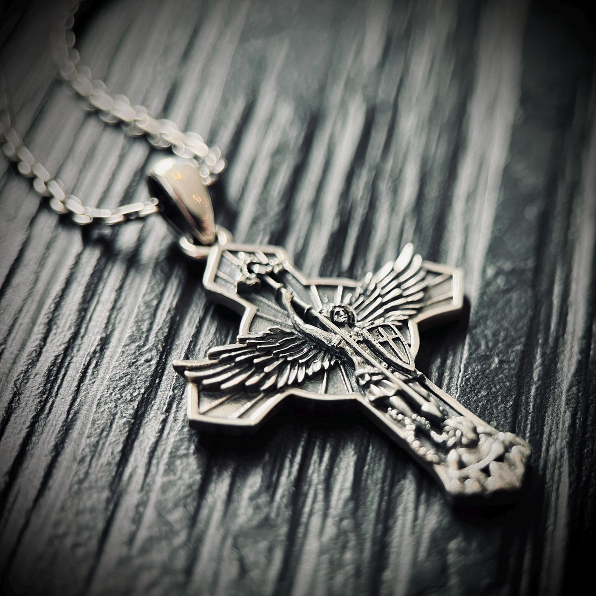 925 Solid Sterling Silver Engraved Rustic Archangel Michael Pendant & Cable Chain Necklace
