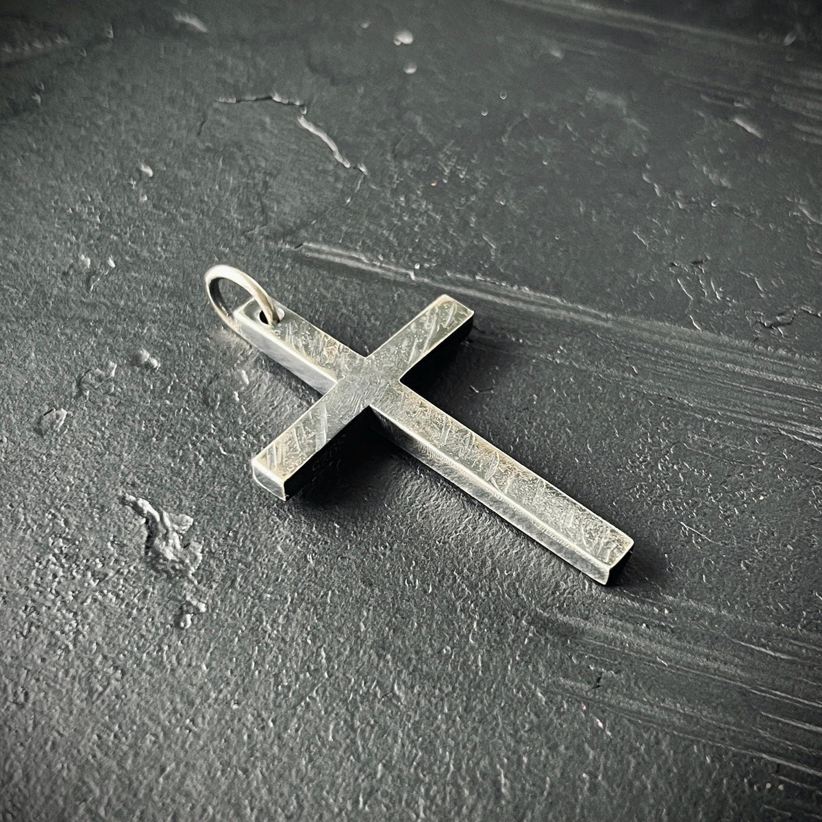 Distressed Handmade 925 Solid Sterling Silver Simple Minimalist Plain Cross Crucifix Pendant