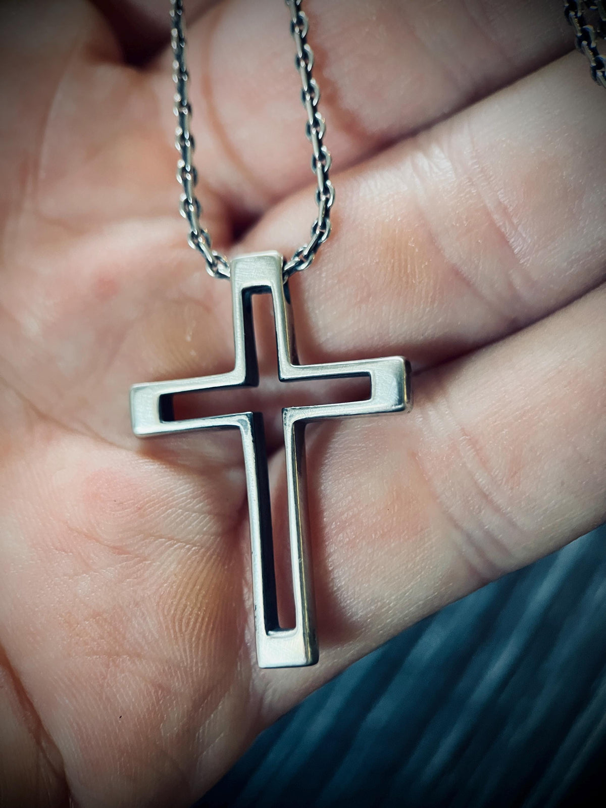 Small Minimalist Rustic Oxidised Distressed Silver Cross Crucifix Pendant & 50cm Cable Necklace Chain