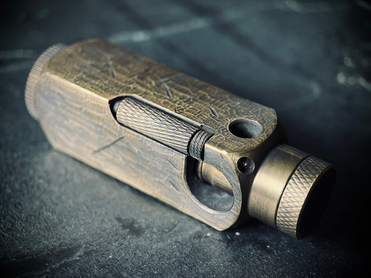 Battle Worn Handmade EDC Distressed Rustic Engraved Brass Vintage Trench Style Lighter