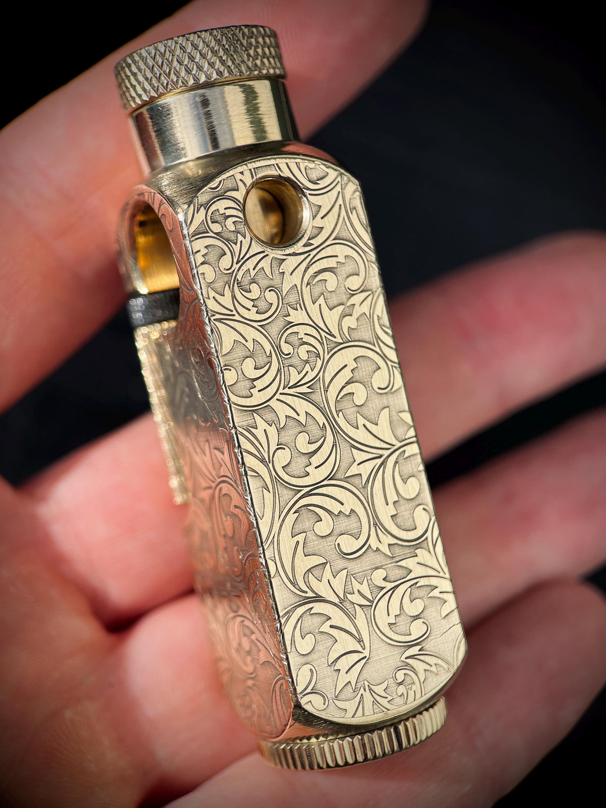 Ornate Engraved Limited Edition Heavy Duty Retro Vintage Style Smooth Solid Brass Gold Lighter