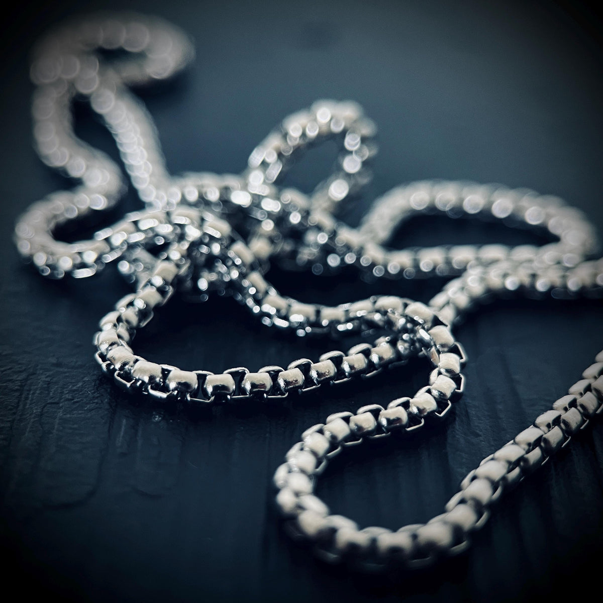 Minimalist Silver Stainless Steel Slim Chunky Box Chain Necklace - Classic Style for Pendants - 60cm