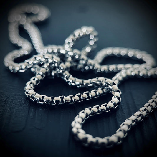 Minimalist Silver Stainless Steel Slim Chunky Box Chain Necklace - Classic Style for Pendants - 60cm