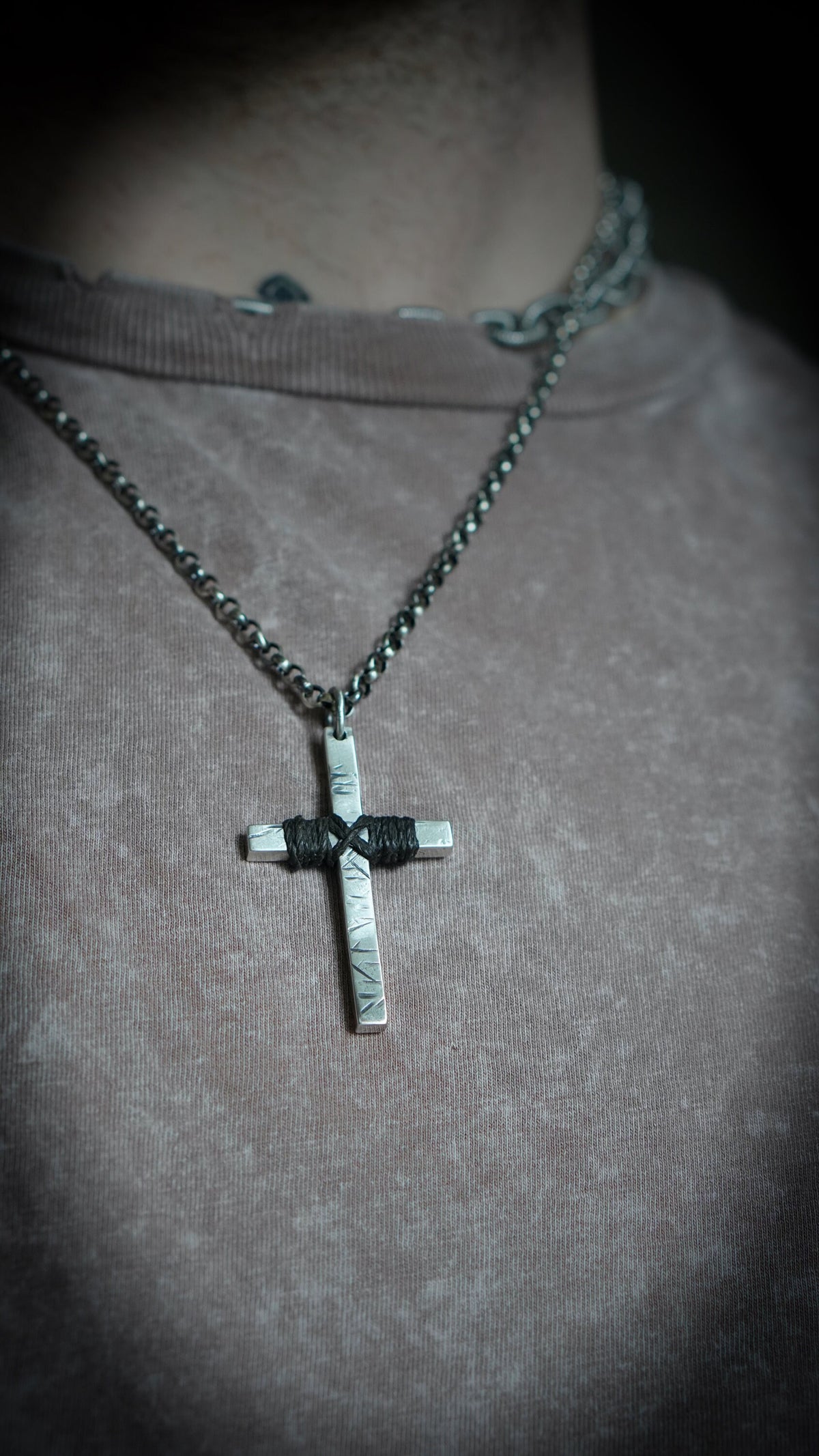 Distressed Solid Sterling Silver 925 Rustic Oxidised Cross Crucifix Pendant with Matching 22" inch Necklace Chain