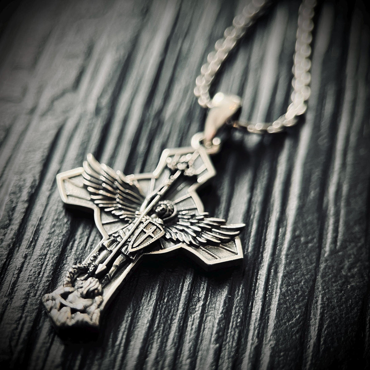 925 Solid Sterling Silver Engraved Rustic Archangel Michael Pendant & Cable Chain Necklace