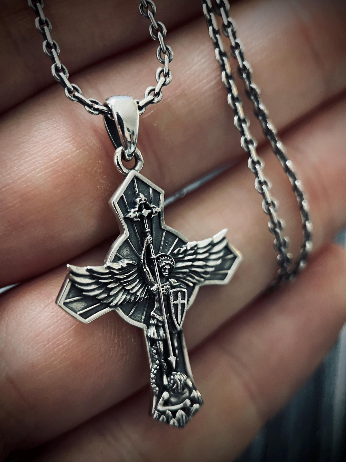 925 Solid Sterling Silver Engraved Rustic Archangel Michael Pendant & Cable Chain Necklace