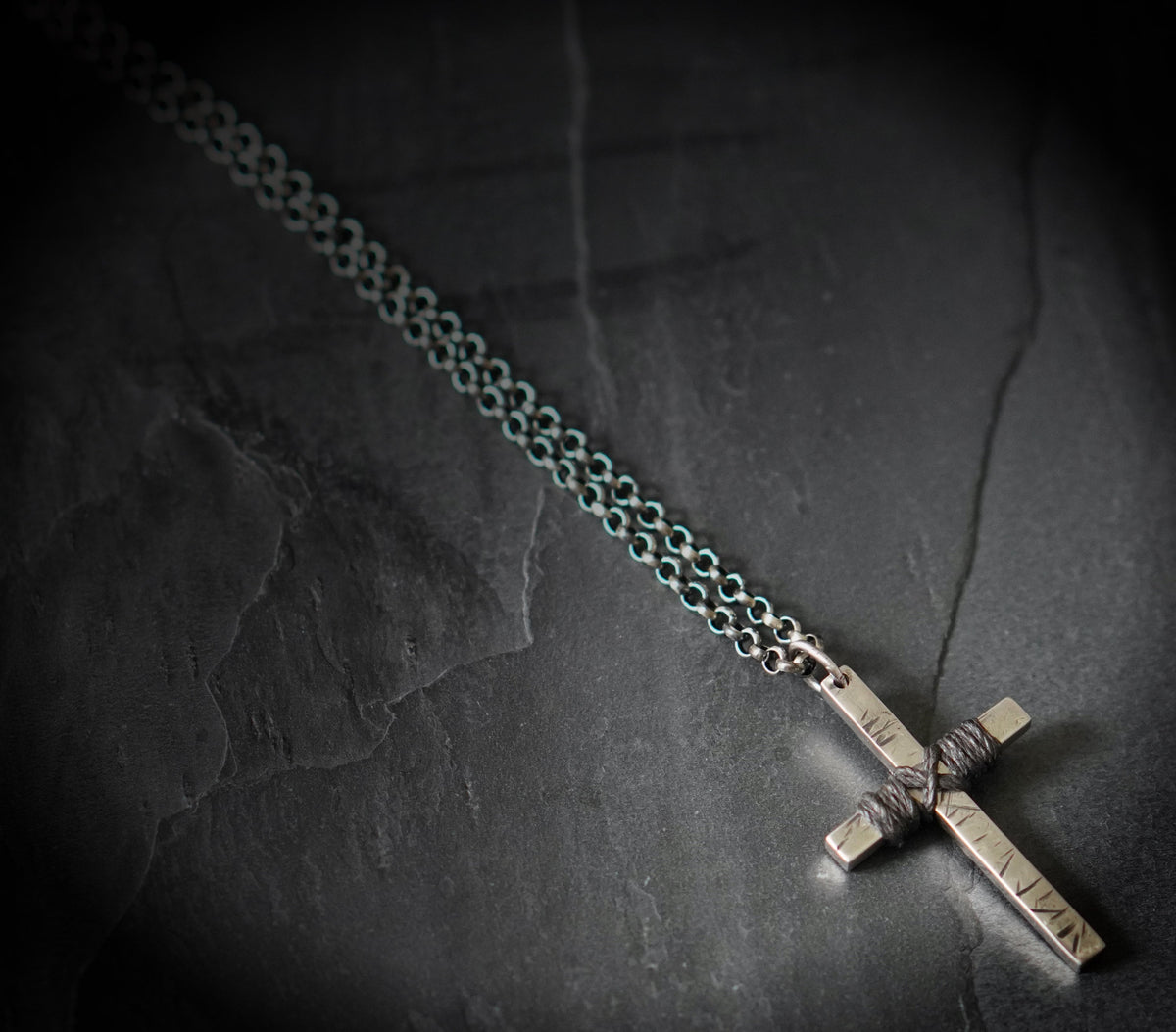 Distressed Solid Sterling Silver 925 Rustic Oxidised Cross Crucifix Pendant with Matching 22" inch Necklace Chain