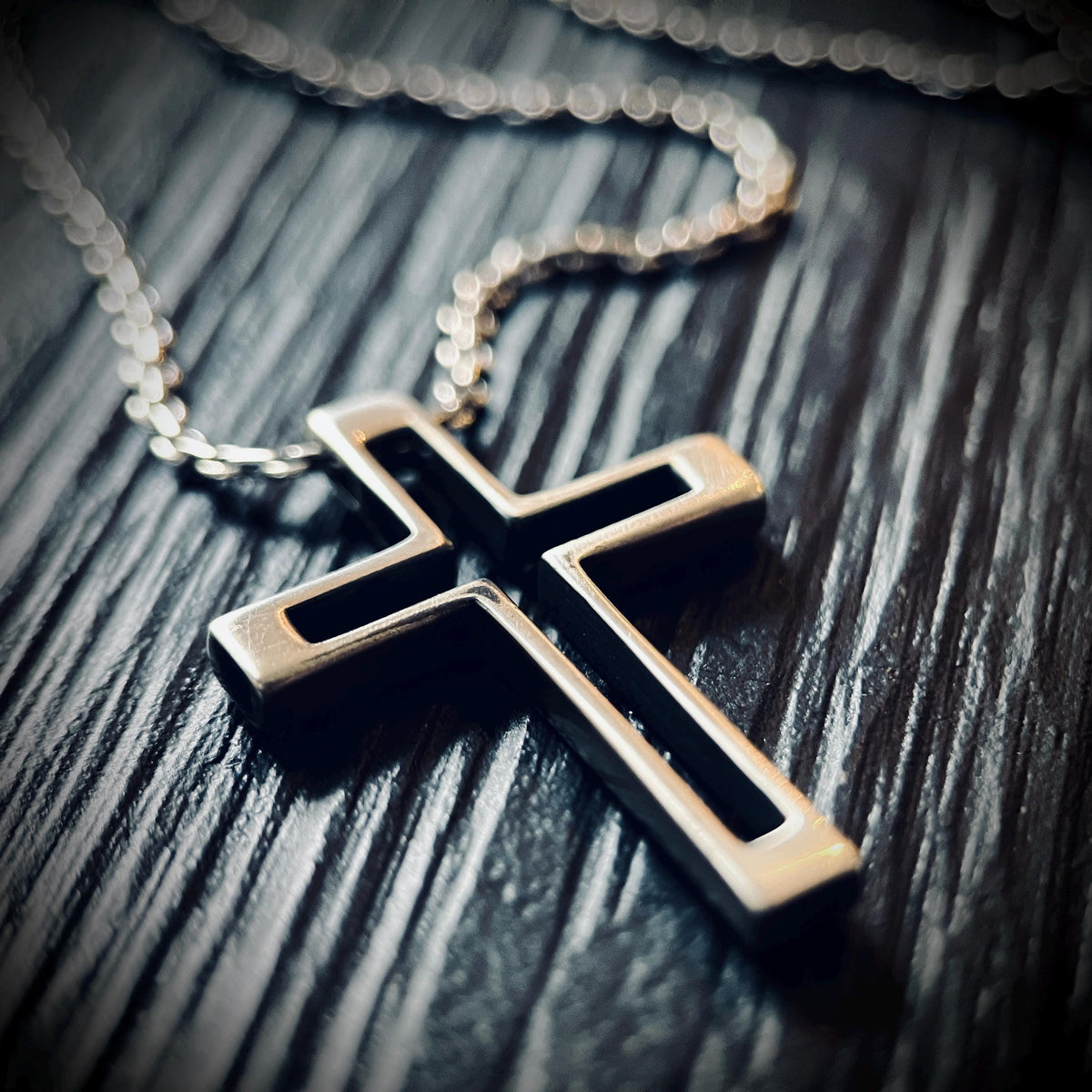 Small Minimalist Rustic Oxidised Distressed Silver Cross Crucifix Pendant & 50cm Cable Necklace Chain