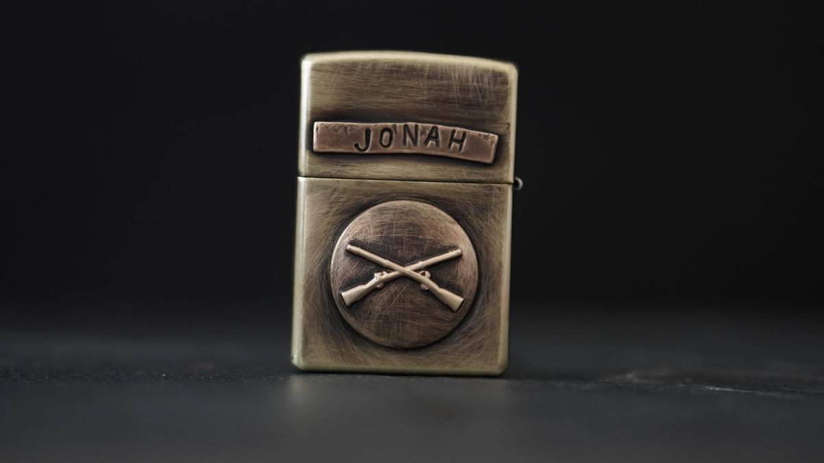Customised Distressed Vintage Style Aged Brass Zippo Lighter with U.S. Rifle Badge Emblem and Personalised Name Engraving