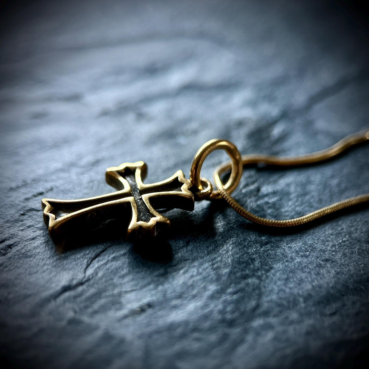 24ct Gold Handmade Small Crucifix Cross Pendant & Matching Necklace with Presentation Gift Box