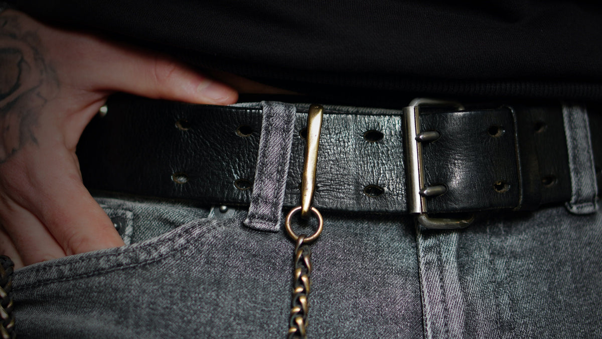 Distressed Oxidised Solid Brass Belt Loop Fish Hook Wallet Chain Accessory / EDC / Everyday Carry / Mens / Unisex / Key Holder / Keychain