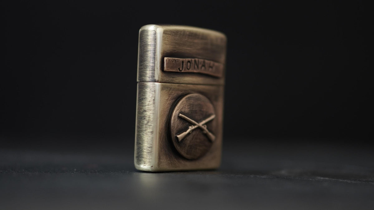 Customised Distressed Vintage Style Aged Brass Zippo Lighter with U.S. Rifle Badge Emblem and Personalised Name Engraving