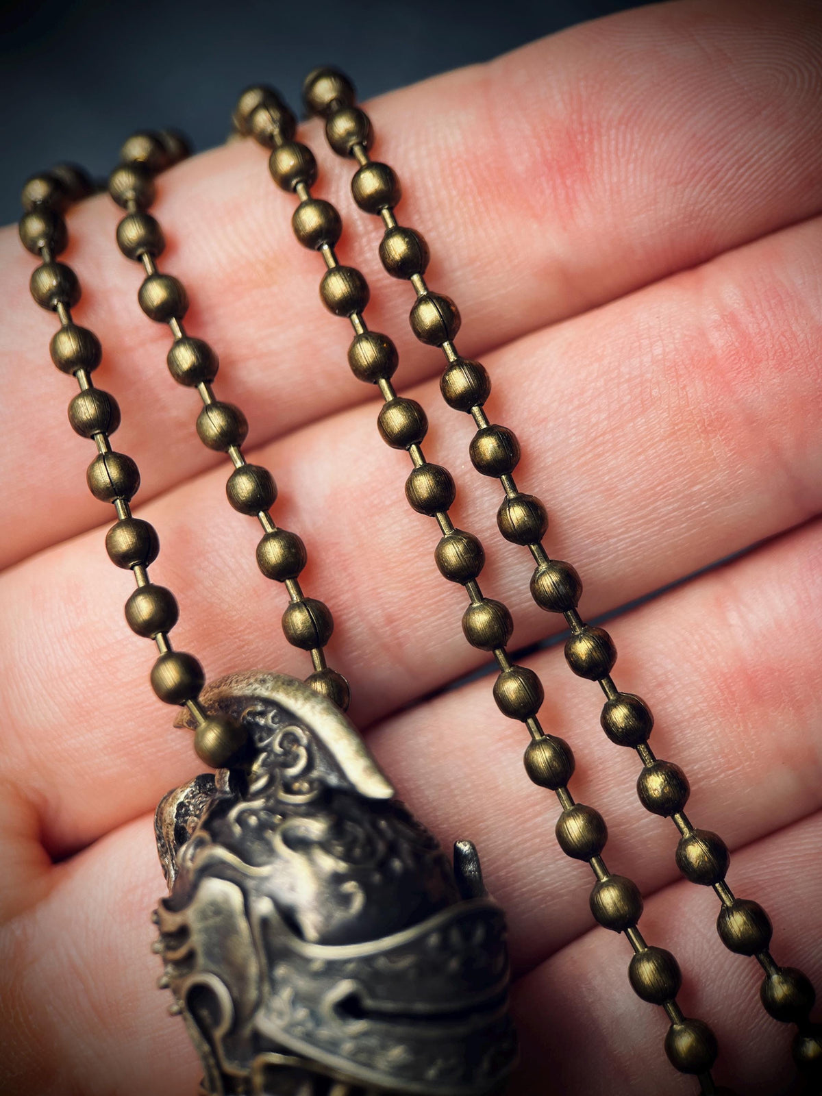 Ornate Highly Detailed Carved Distressed Aged White Brass Templar Knight Helmet Skull Pendant Necklace
